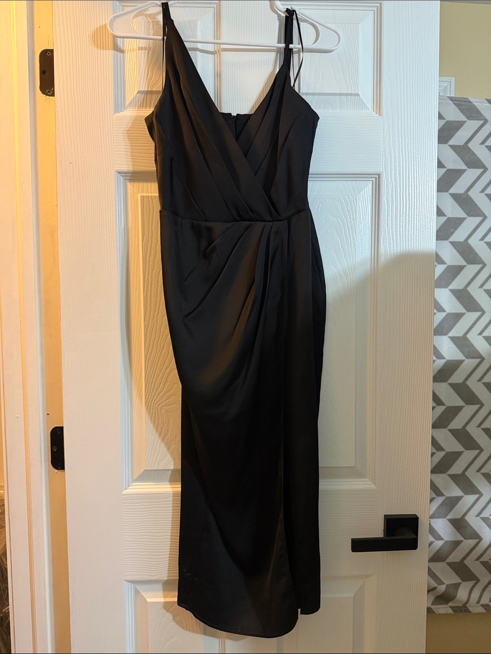 Elegant Black Slip Midi Dress with Draped Waist